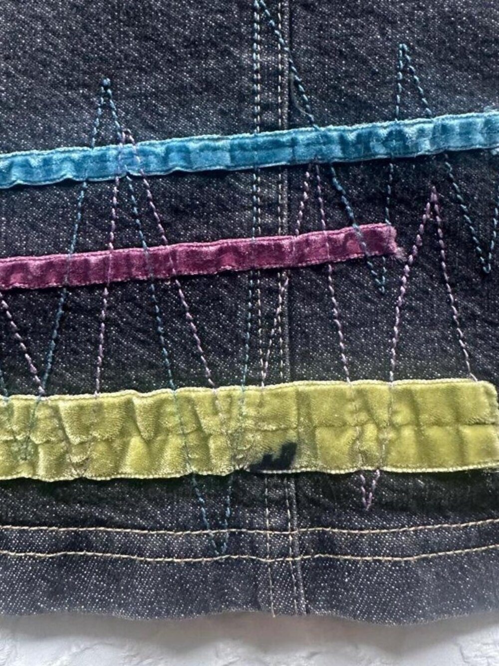 Ella Cavaletti Y2K Embellished Denim Midi Skirt Velvet w/ Brooch M - Picture 7 of 8